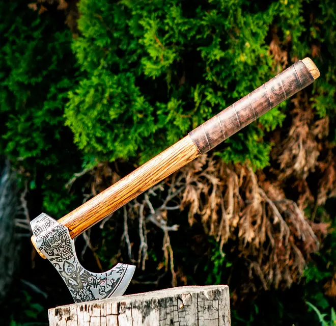 Berserker Viking Fejsze