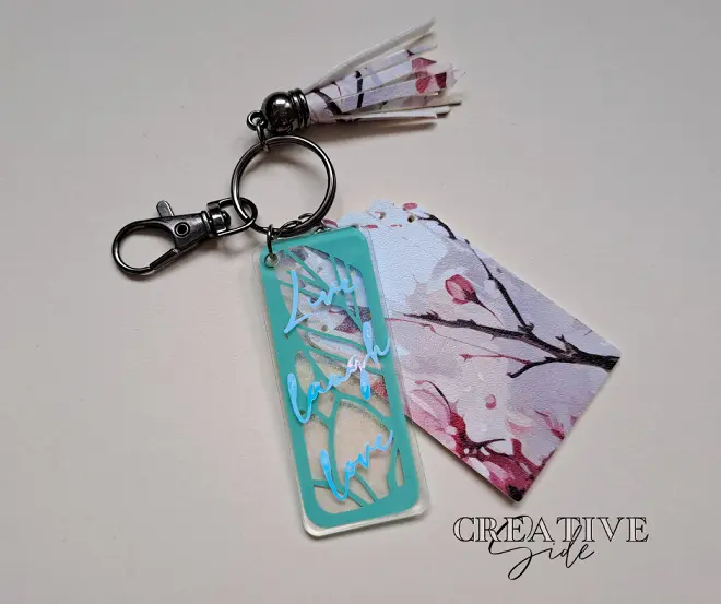 Inspiráló kulcstartók - Plasztik kulcstartó és matrica és egyedi készítésű műbőr dísszel