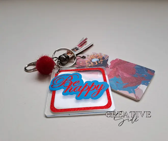 Inspiráló kulcstartók - Plasztik kulcstartó és matrica és egyedi készítésű műbőr dísszel