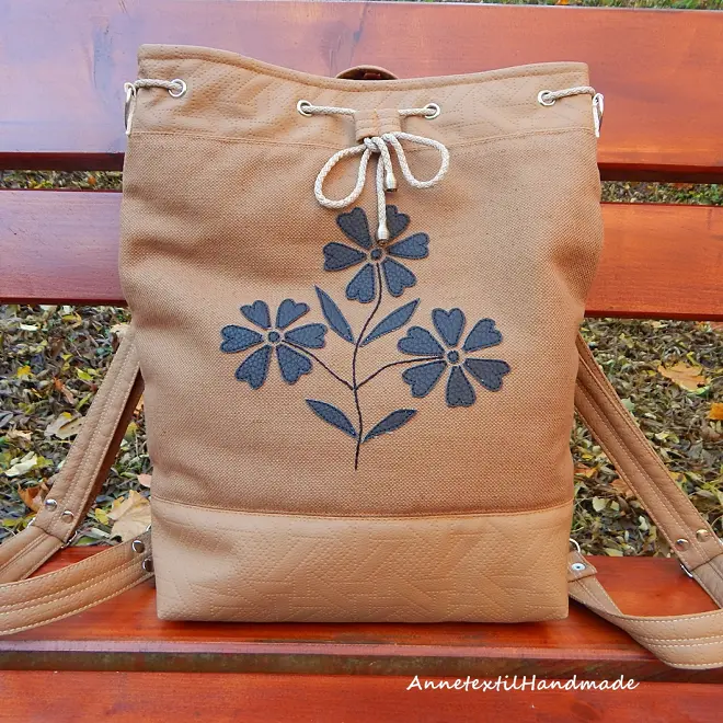 Kalocsai virágok többfunkciós hátizsák/oldaltáska